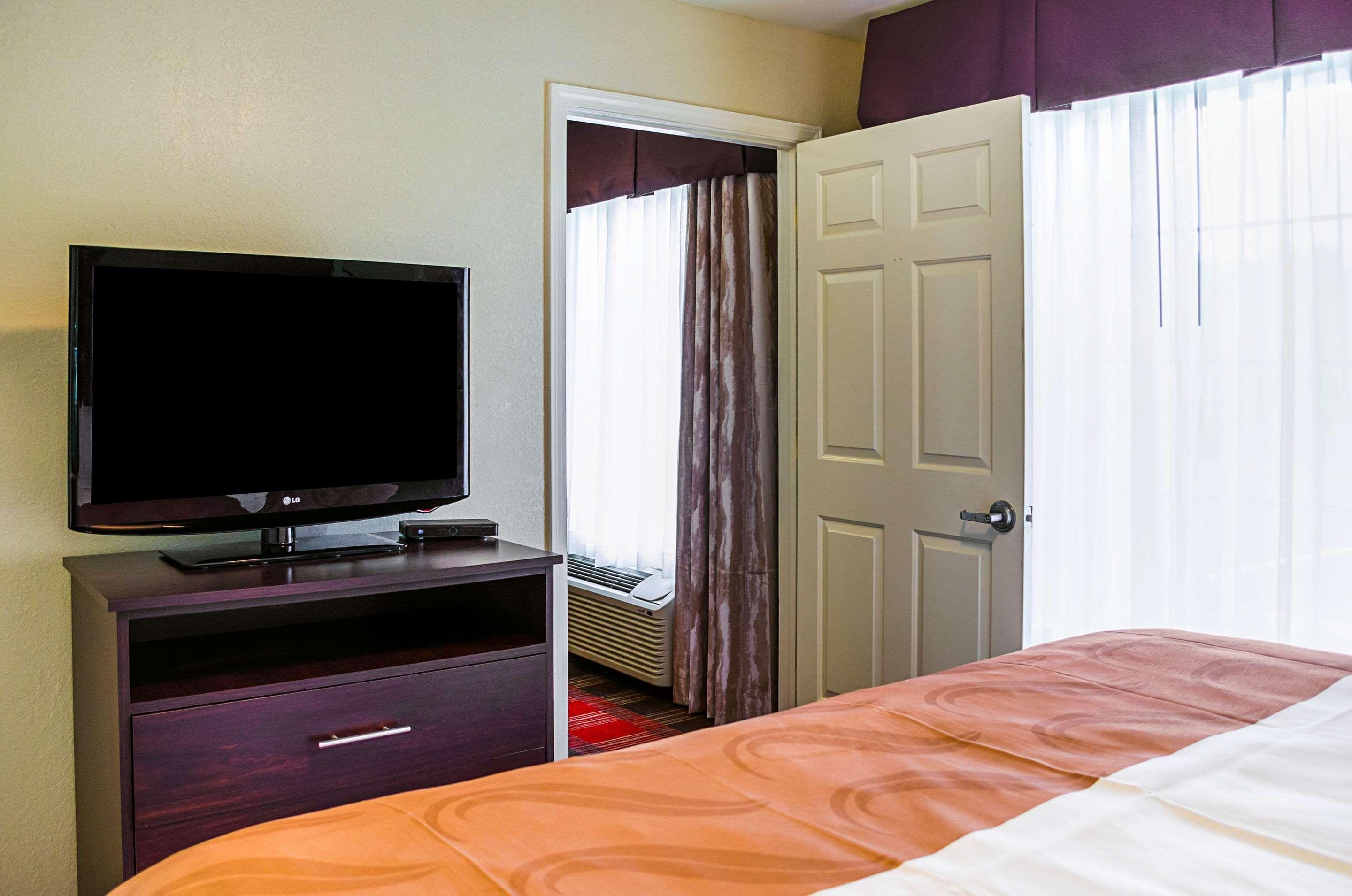 Quality Inn Виксбърг Екстериор снимка