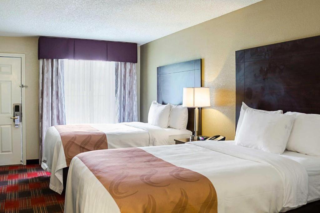 Quality Inn Виксбърг Екстериор снимка